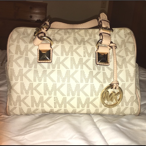 Michael Kors White Monogrammed Satchel/Crossbody - Picture 1 of 1